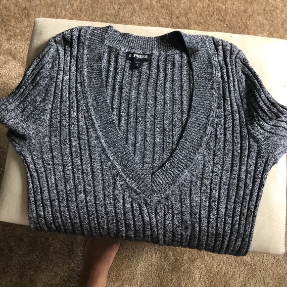 V neck sweater from express - Picture 3 of 5